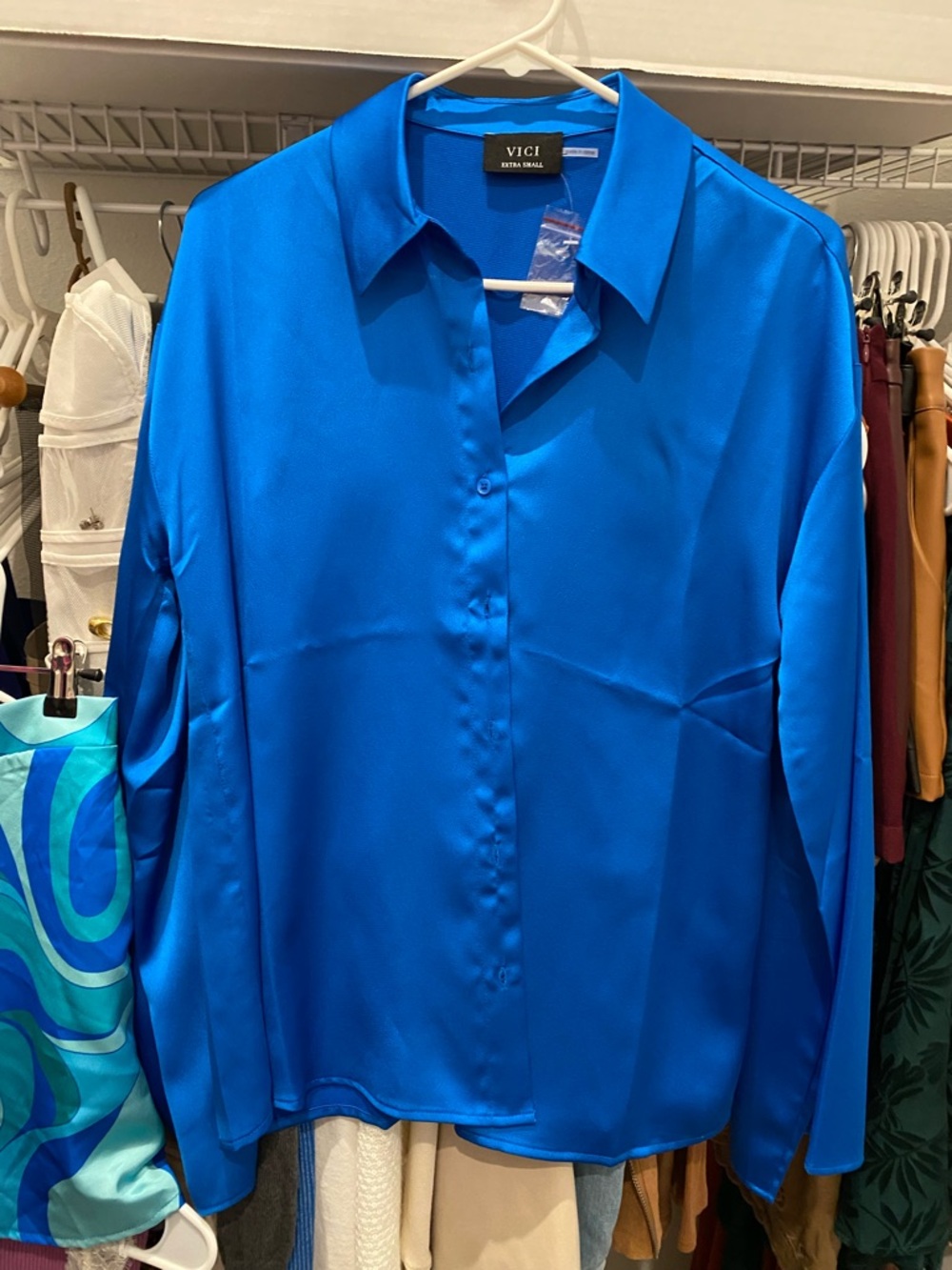 Marenna Long Sleeve Button Down Top - Picture 4 of 4